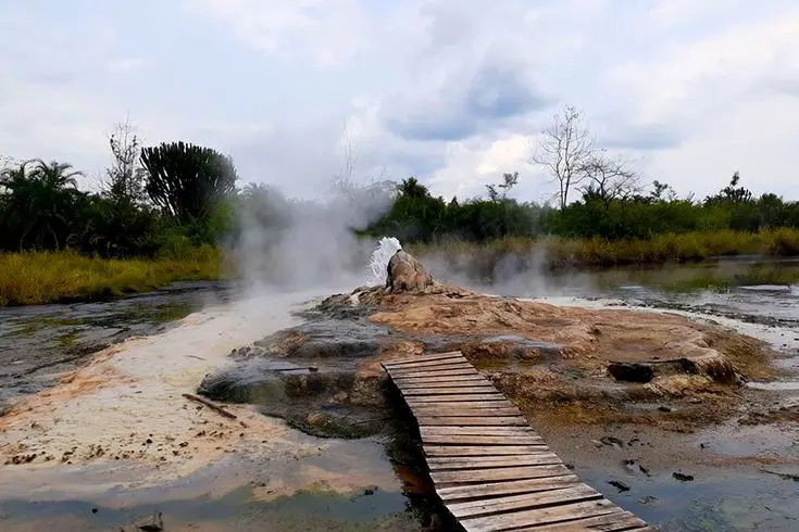 Sempaya Hot spring in Semuliki National Park