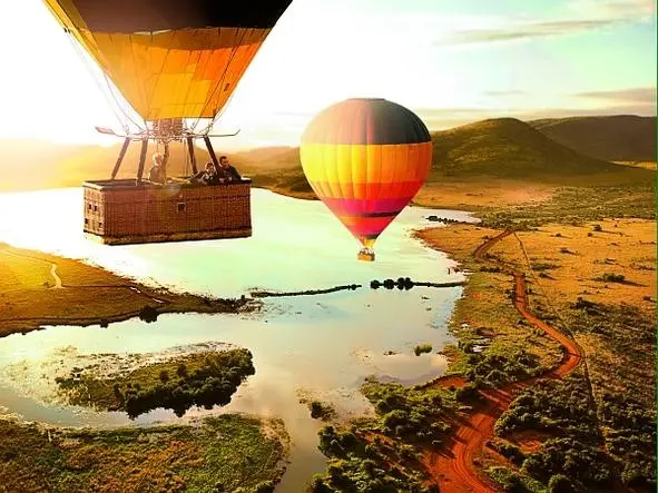 Hot air balloon safari in Masai Mara National Park