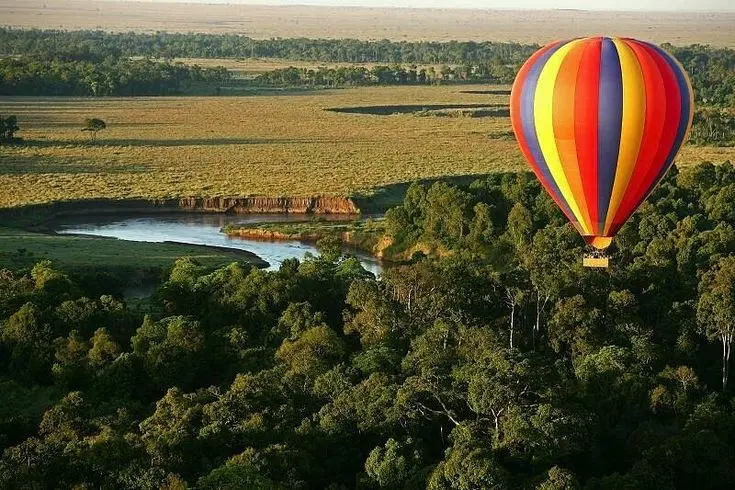 Ngorongoro Crater Hot air balloon