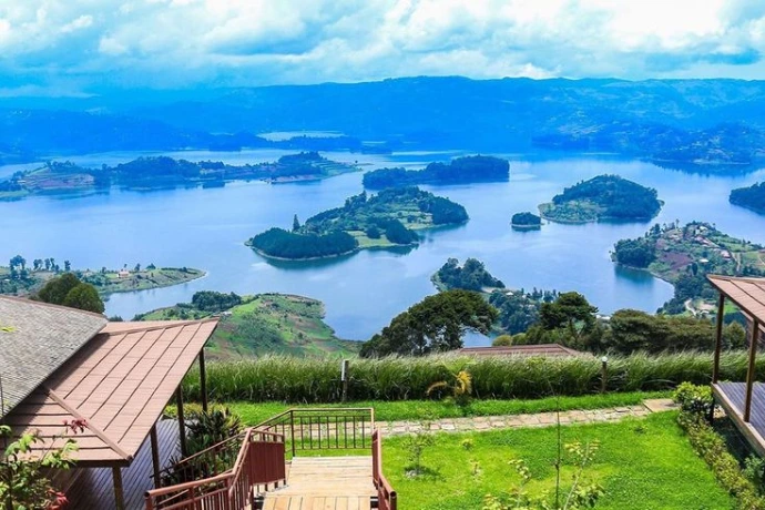 Scenic view of Lake Bunyonyi